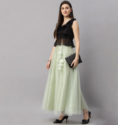 Women Green Solid Flared Maxi Skirt